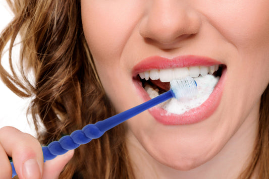 Capillary Effect Explained: The Physics Behind Superior Plaque Removal